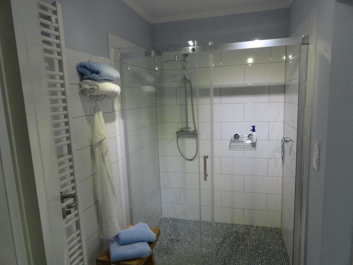 Cottage Ferienwohnung Mit Seeblick 卡普特 外观 照片