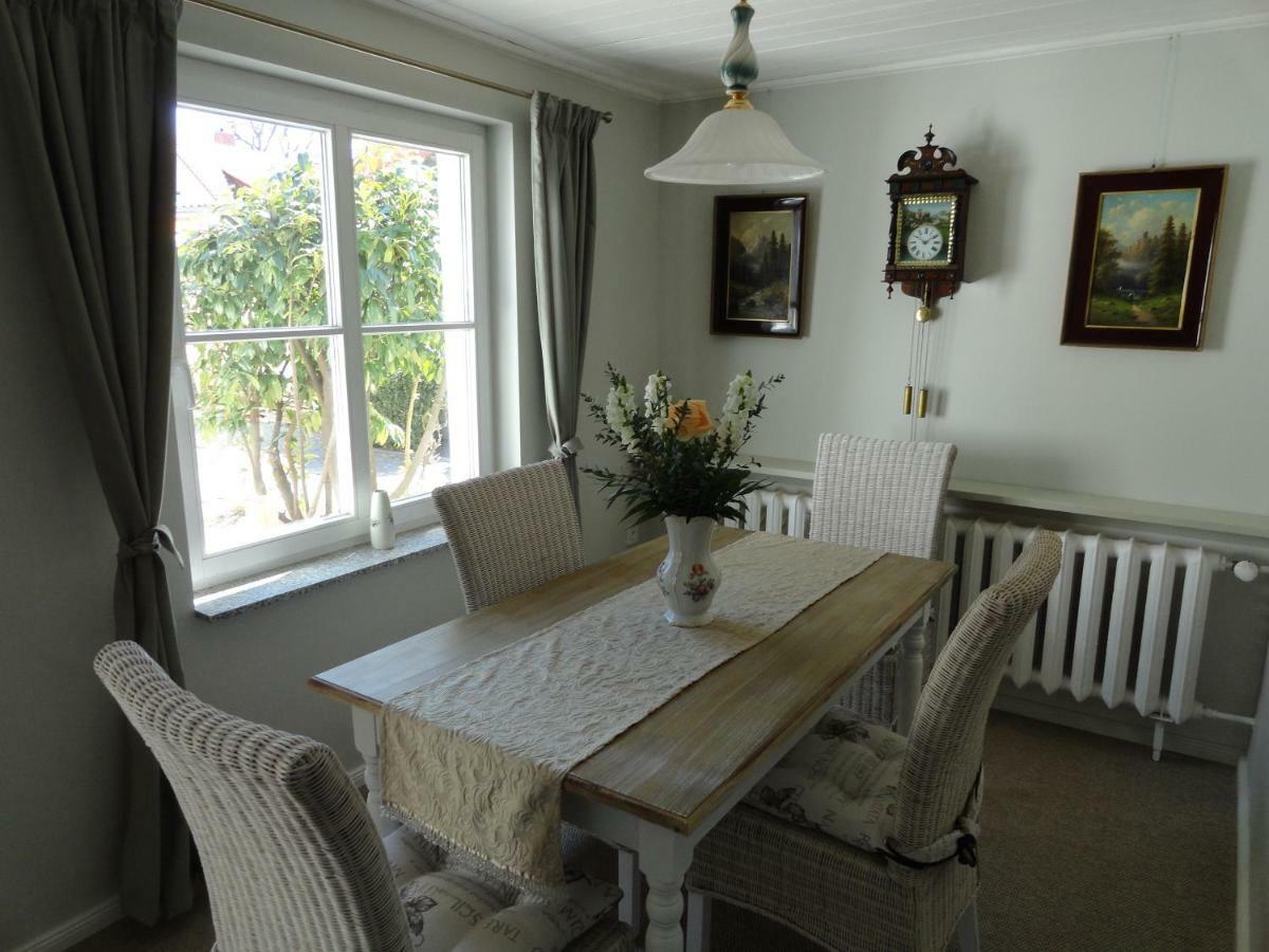 Cottage Ferienwohnung Mit Seeblick 卡普特 外观 照片
